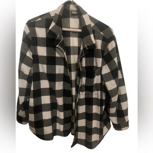 Eddie Bauer Women’s Microfleece Button-Up Plaid Shirt Shacket 2XL Black White
